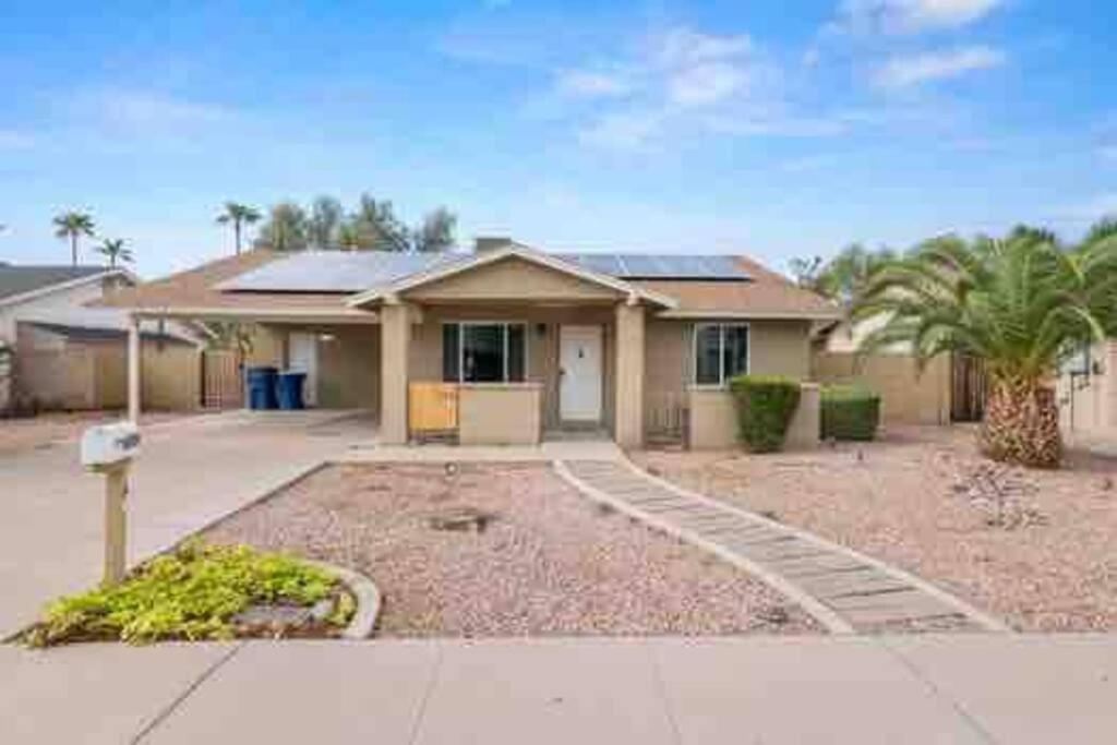 Spacious Cozy Home In Tempe Jacuzzi Pool King Bed! Εξωτερικό φωτογραφία