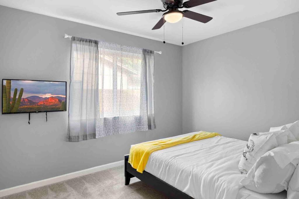 Spacious Cozy Home In Tempe Jacuzzi Pool King Bed! Εξωτερικό φωτογραφία