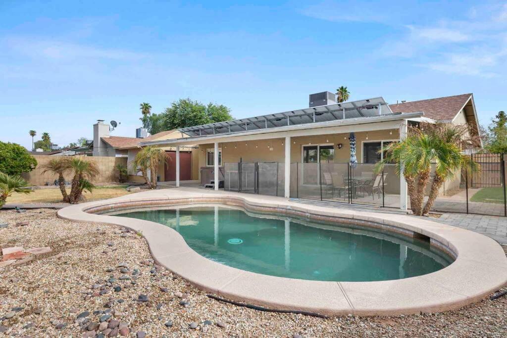 Spacious Cozy Home In Tempe Jacuzzi Pool King Bed! Εξωτερικό φωτογραφία