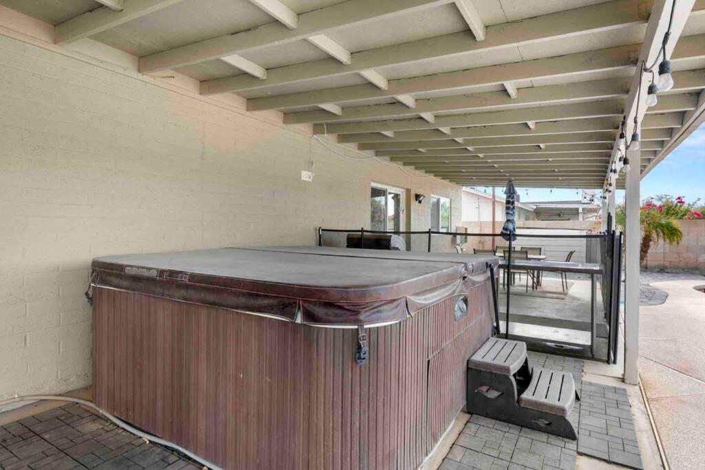 Spacious Cozy Home In Tempe Jacuzzi Pool King Bed! Εξωτερικό φωτογραφία